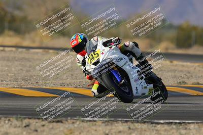 media/Dec-17-2022-SoCal Trackdays (Sat) [[224abd9271]]/Turn 7 Set 1 (1125am)/